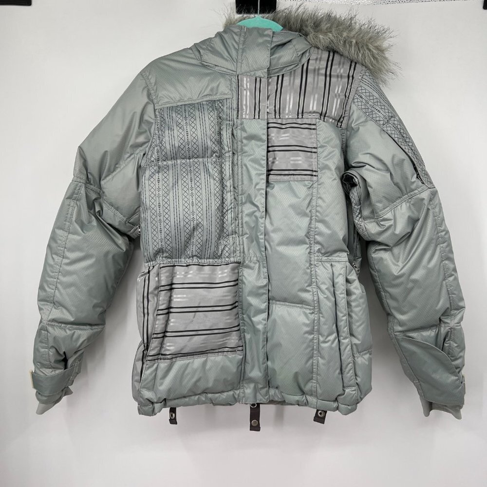686 Women's Silver Insulated Snowboard Puffer Jacket sz S